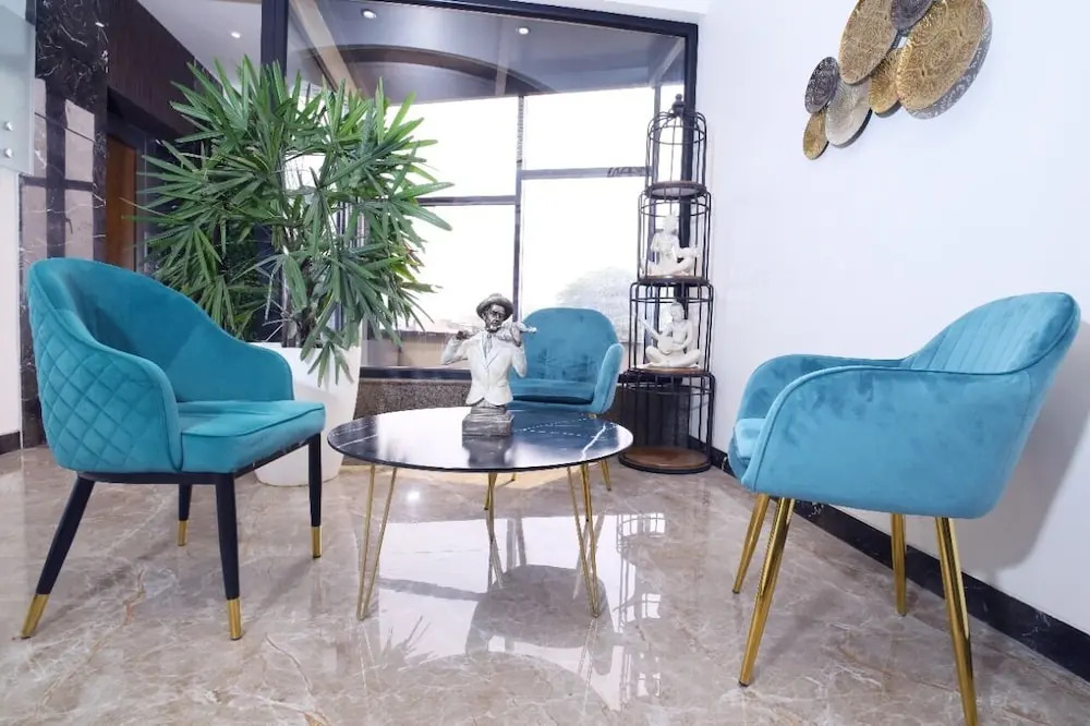 DD Suites