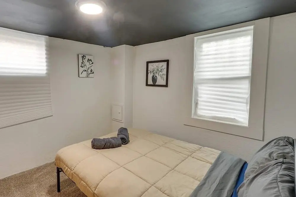 Spacious Pet-friendly Wichita Family Retreat 4 Bedroom Home