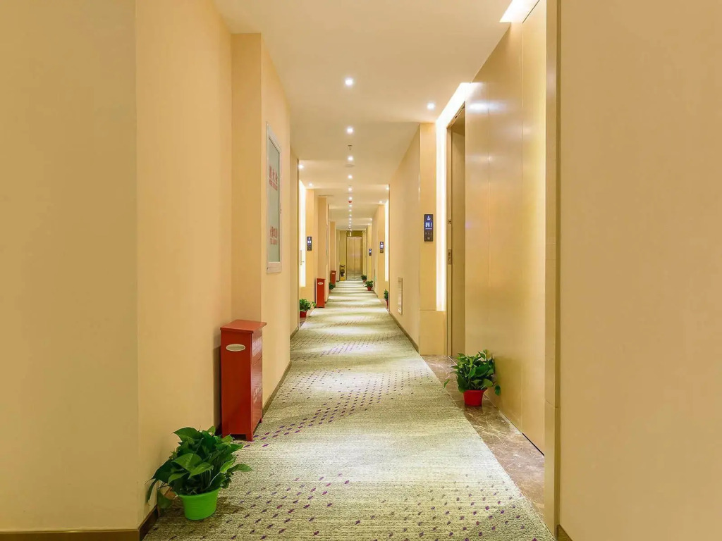 Lavande Hotel (Beijing Daxing Airport Xincheng Subway Station)