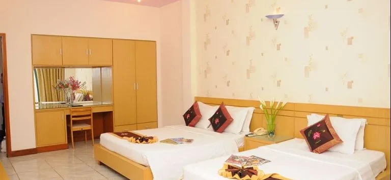 Golden Lotus Hotel