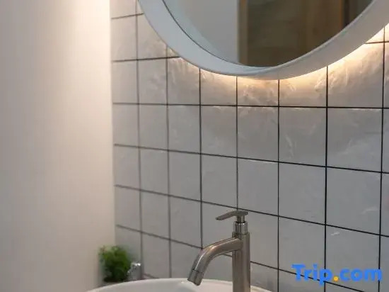 VivaDeva , Pool Villa In Nimman 4BR Near MAYA MALL