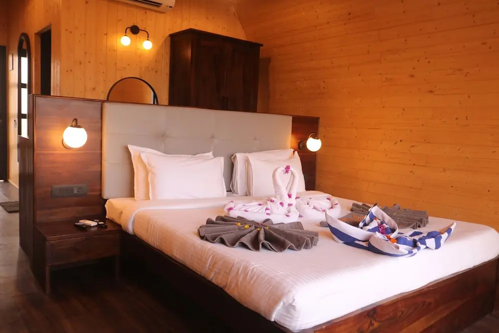 Praveg Beach Resort Ghoghla Diu