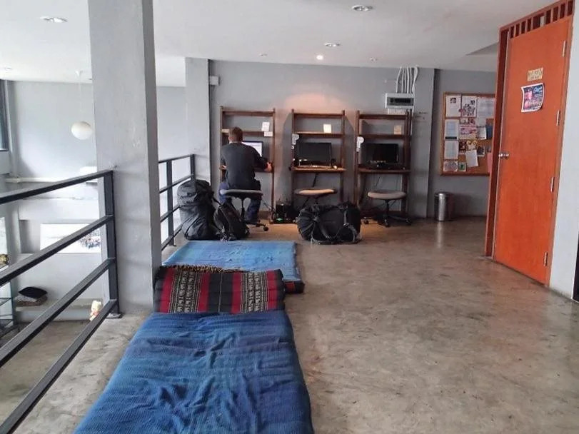 We Bangkok Hostel
