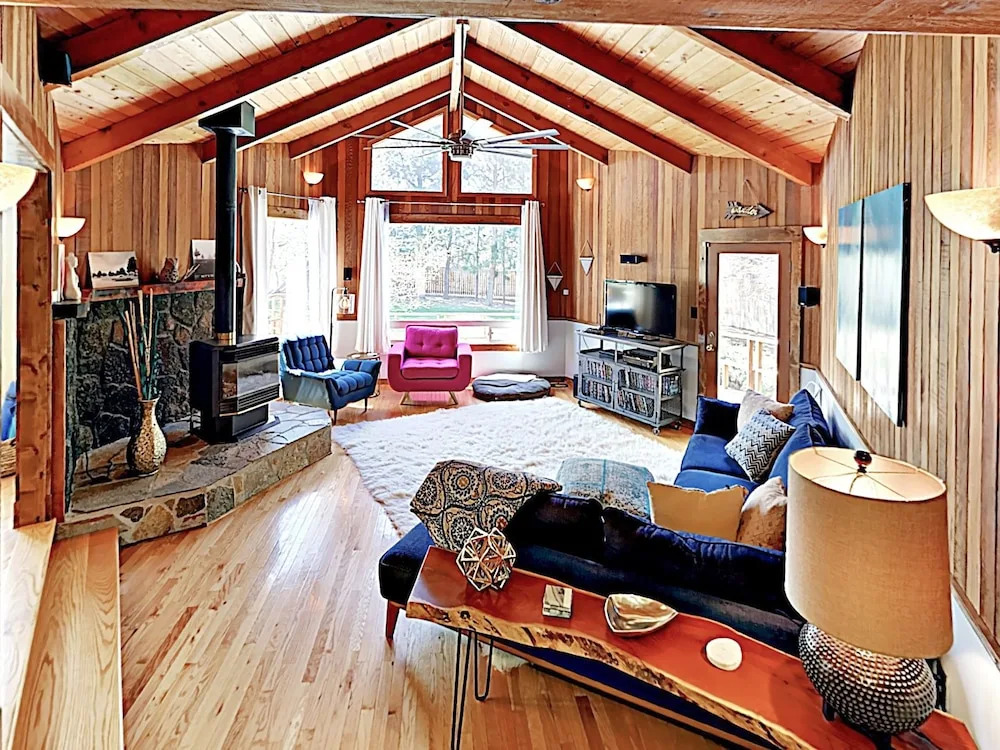 New Listing! Bend Basecamp W/ Hot Tub, Fenced Yard 3 Bedroom Home