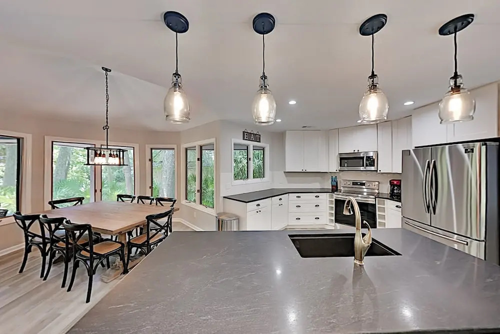 Modern Palmetto Dunes Estate - Steps to Beach! home
