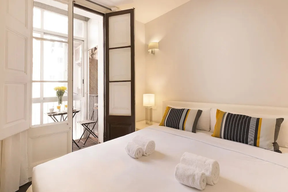 Hotel Market