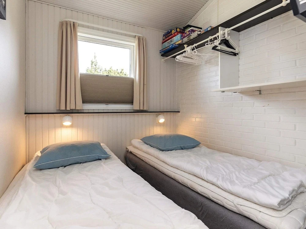 6 person holiday home in Hadsund