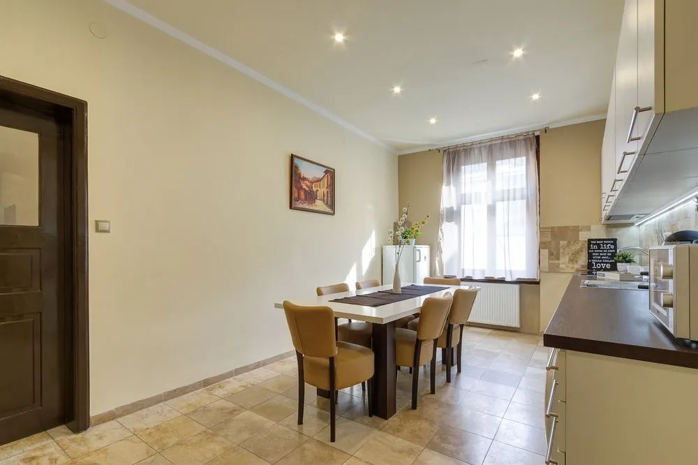 Real Apartments Andrassy