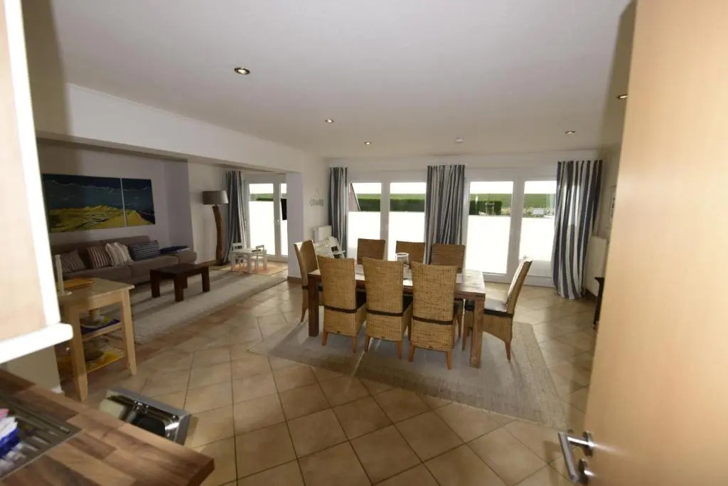 Großzügige Familienwohnung - mit grossen Esszimmer