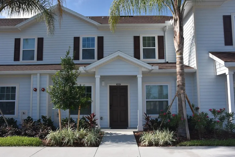 Nov Special 3 bed West Lucaya ID: 168863