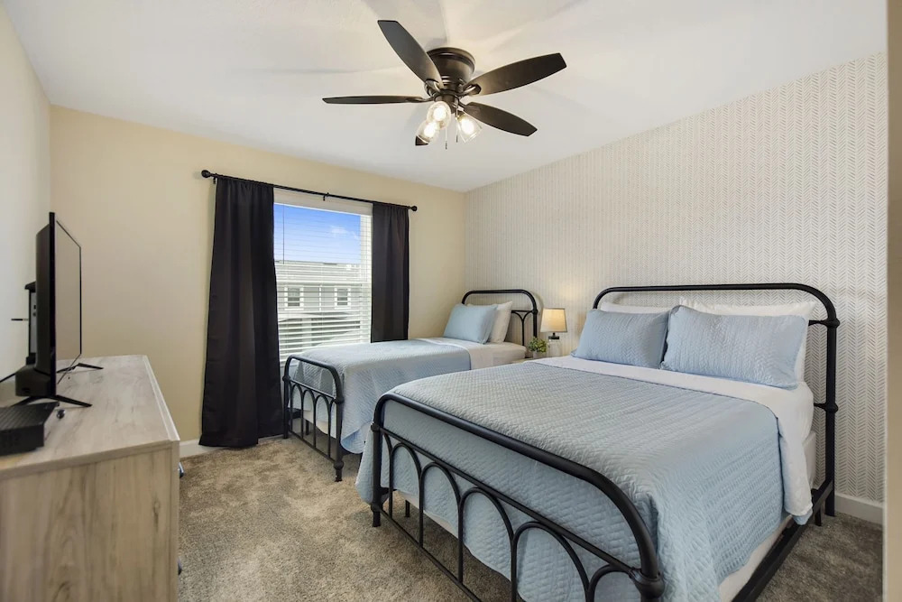 Barefoot Breeze - Storey Lake By Shine Villas #833