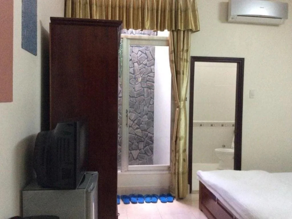 Thanh Tùng Hotel