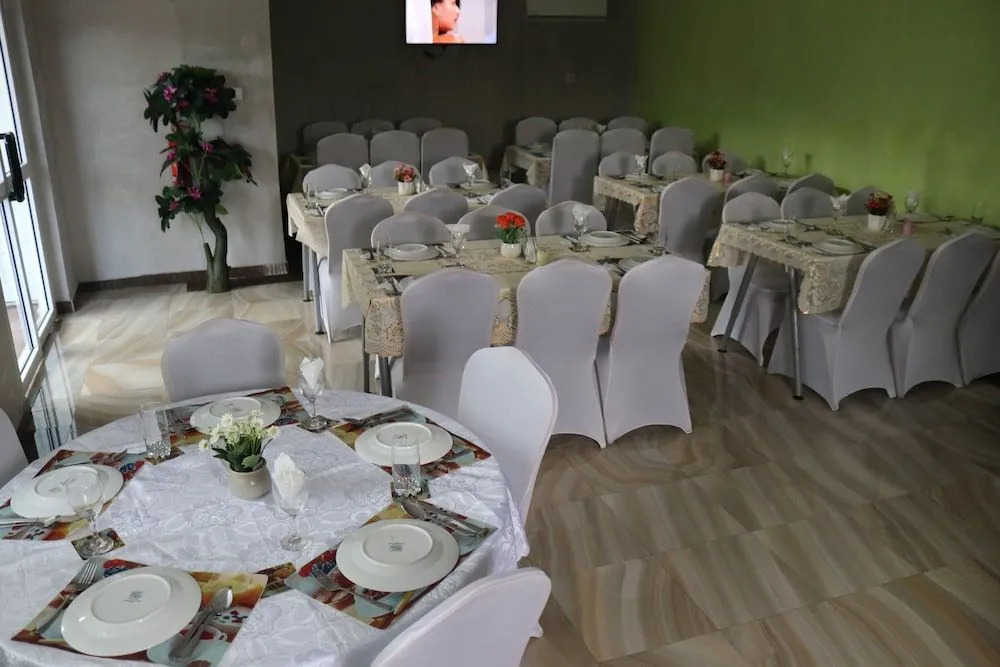 RHOGEM Hotel