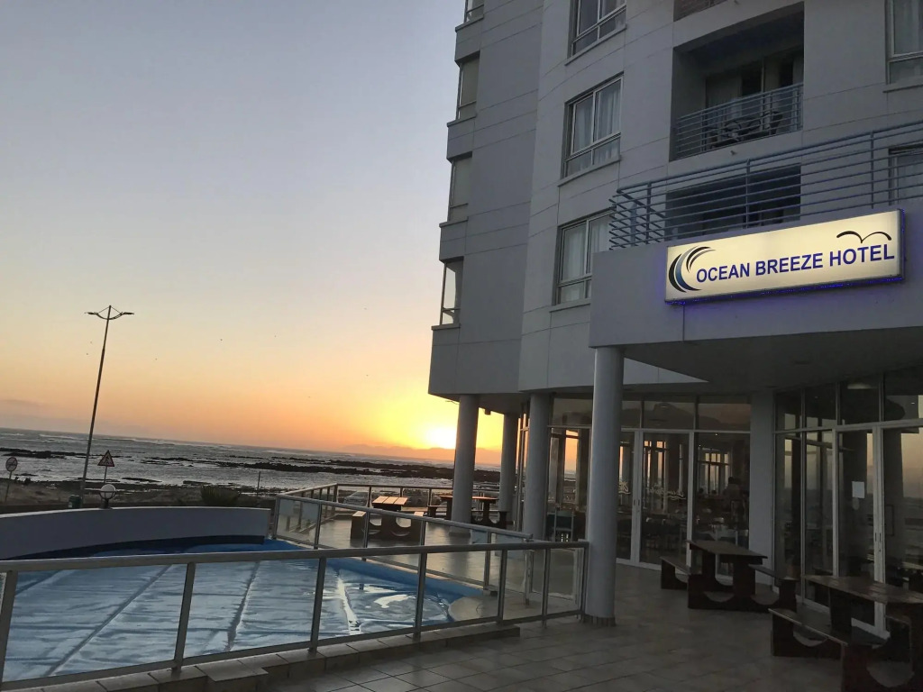 False Bay Inn