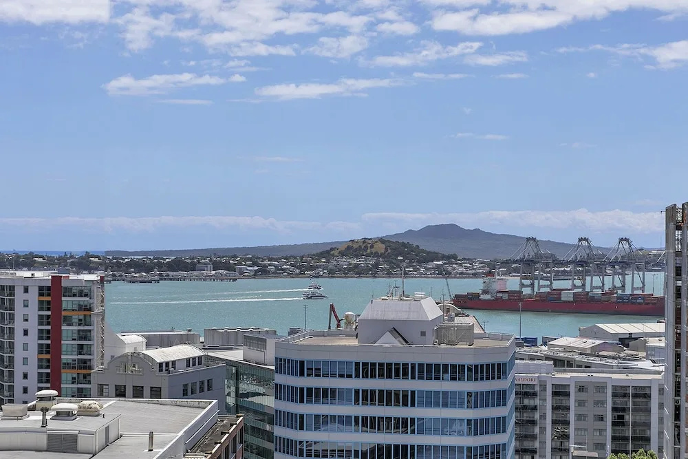 QV Auckland CBD Apartment with Parking and Free Wifi - 769