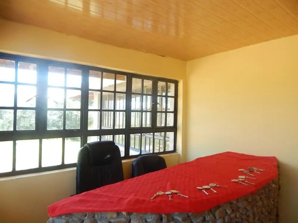 Nalepomara Lodge