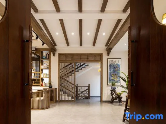 Wuyuan Mishu·Shiguang Homestay (County Center Xiangao Ancient City)