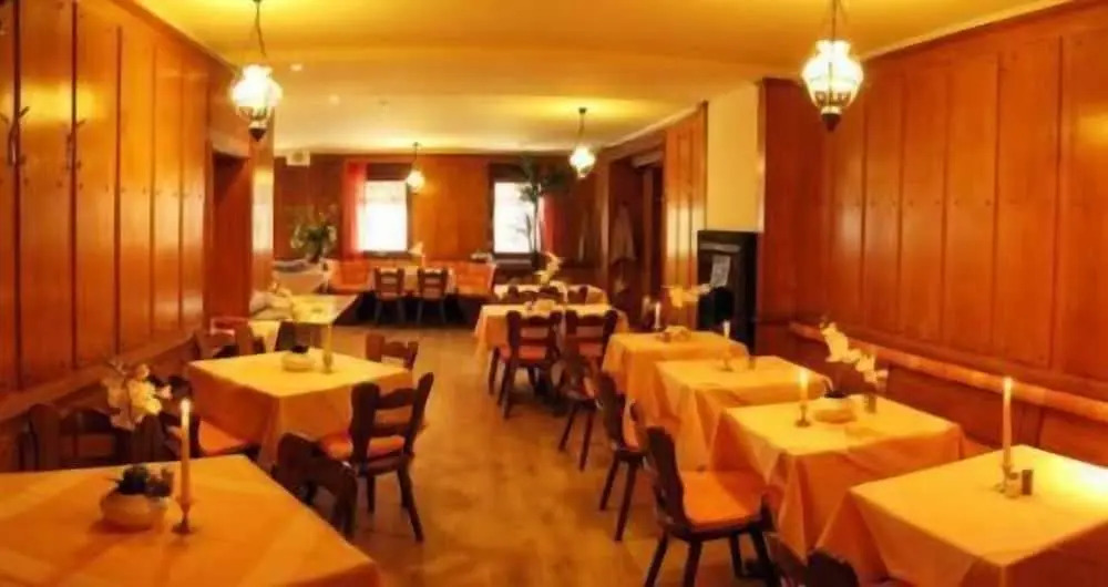 Hotel 4 Hufen