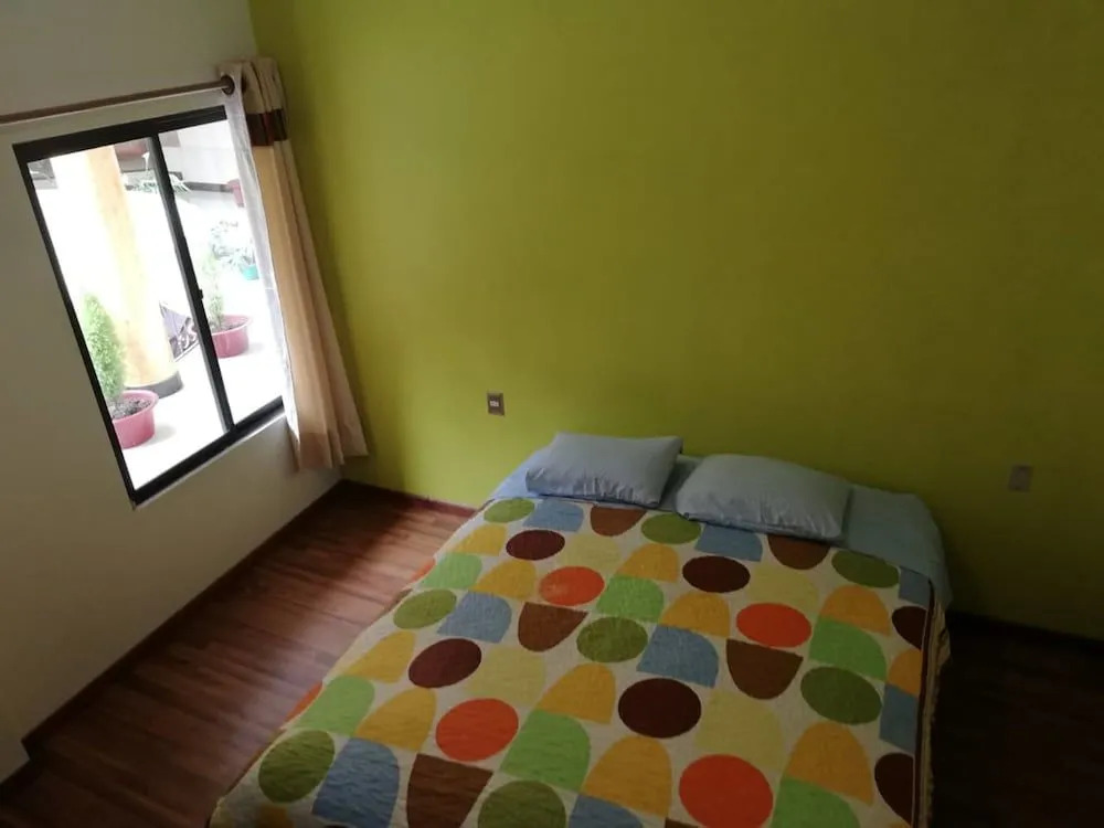 Hotel Espejo