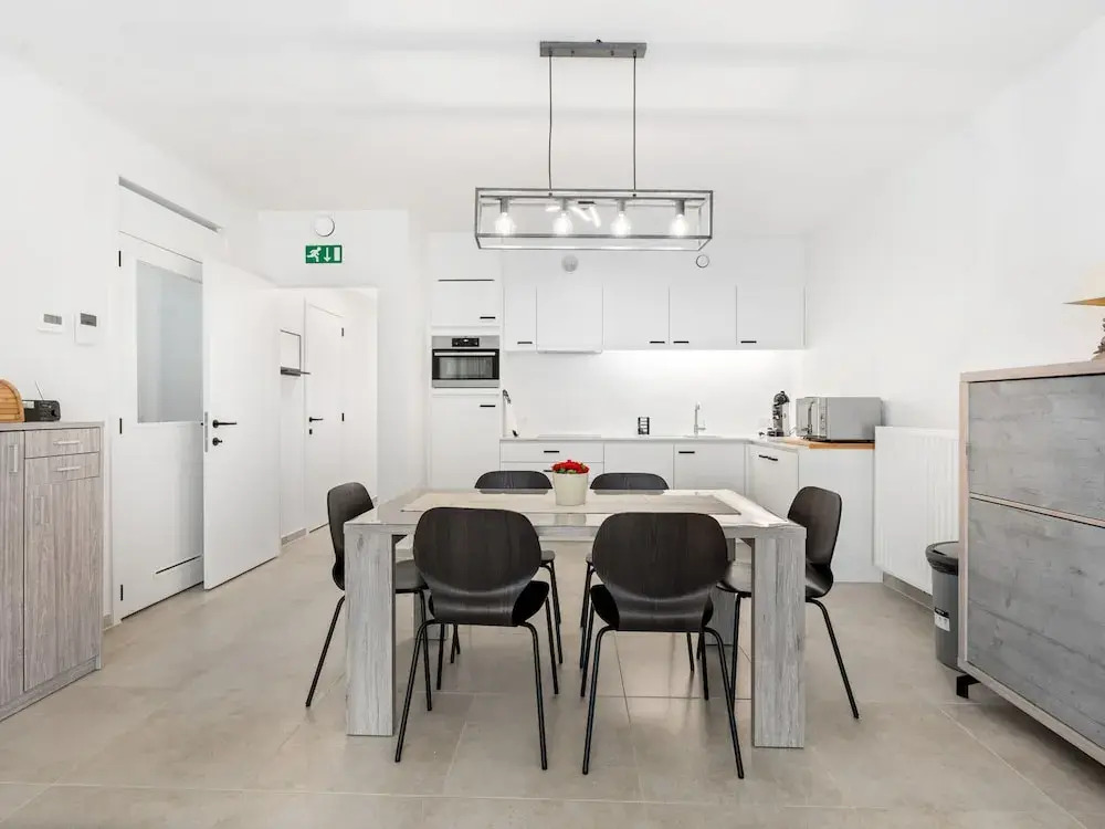Nice Apartment Near Beach