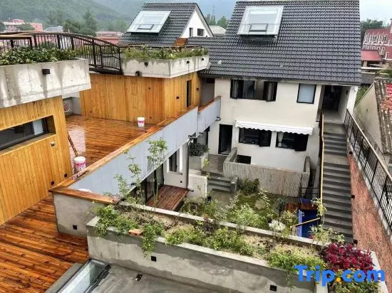 Beijing Jiuyue Shihong Homestay