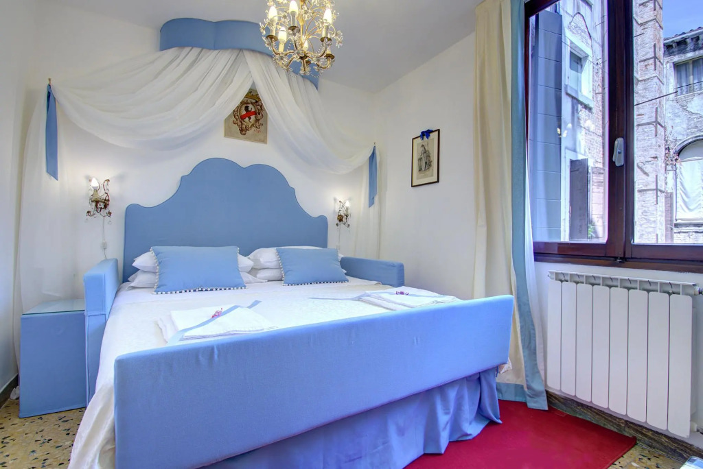 SAN MARCO CANAL VIEW#1 aircond, 4 pax, 120sqm Wifi