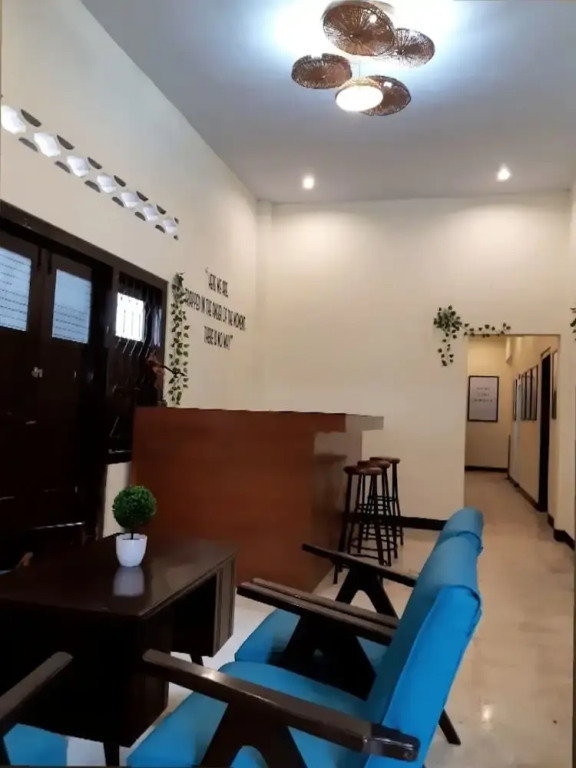 Good Feeling - Hostel
