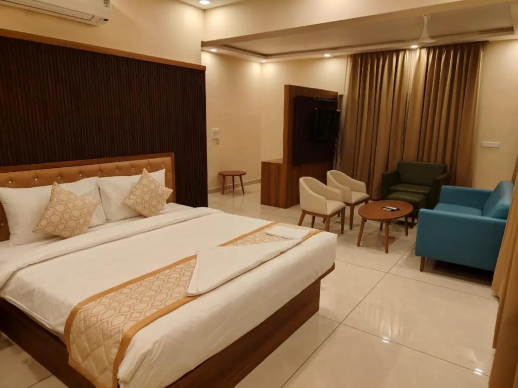 FabHotel Prime The Waves - Sarjapura