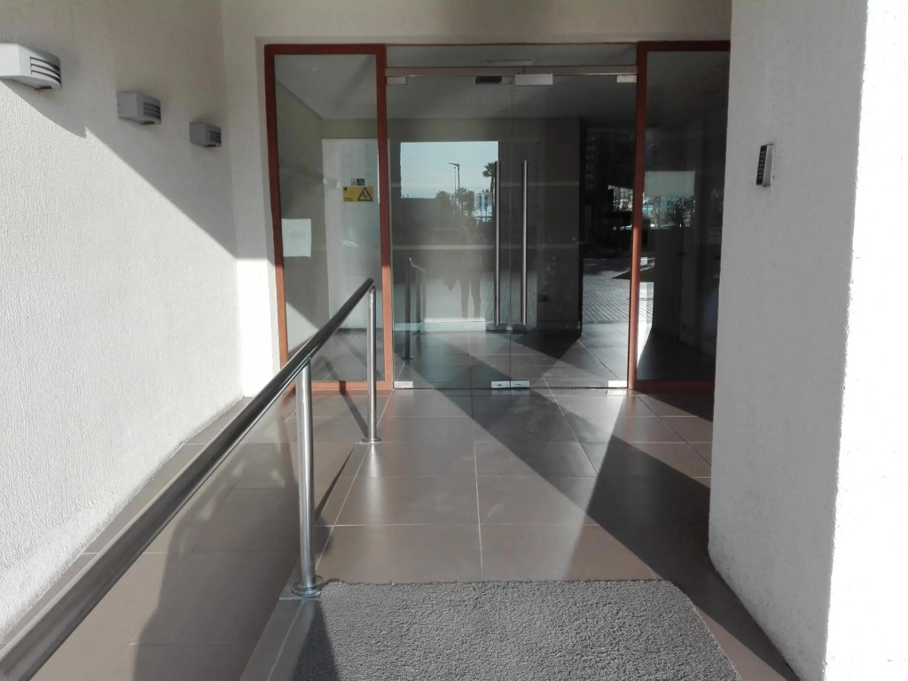 CONDOMINIO GRAN MARINA 2D 2B piscina 5p 604