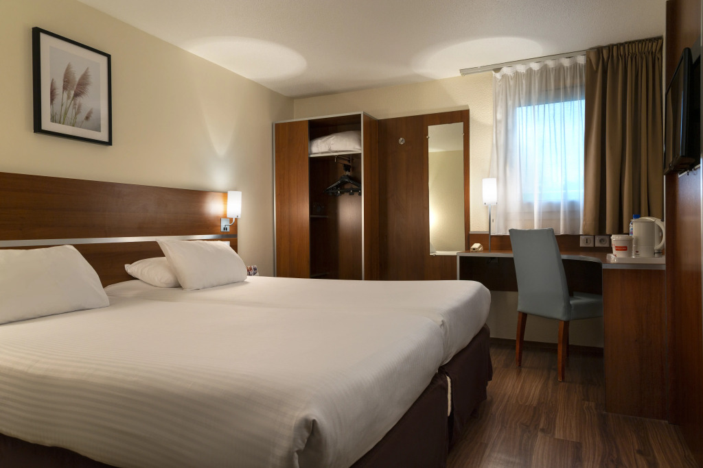 Comfort Hotel Aeroport Lyon St Exupery