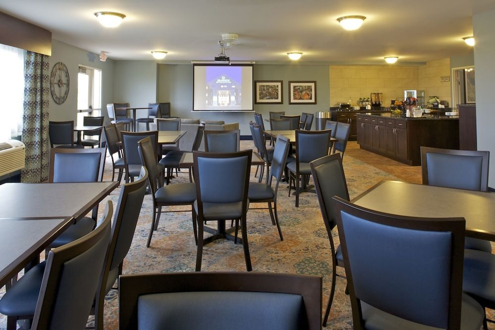 Grandstay Hotel & Suites Mount Horeb - Madison