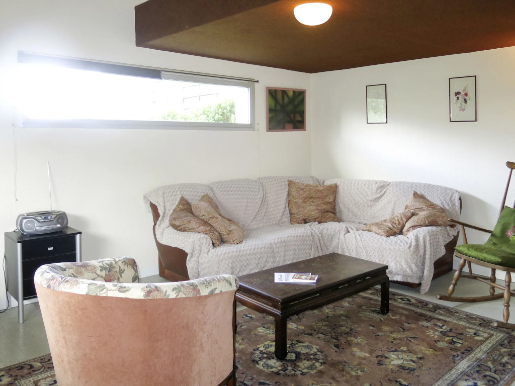 Holiday Home Le Petit Clos (RGV300)