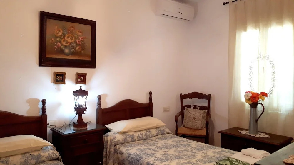 Villa With 4 Bedrooms in Málaga, With Wonderful Mountain View, Private