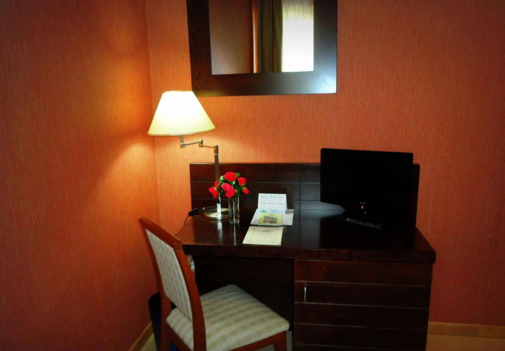 Hotel Diecimare