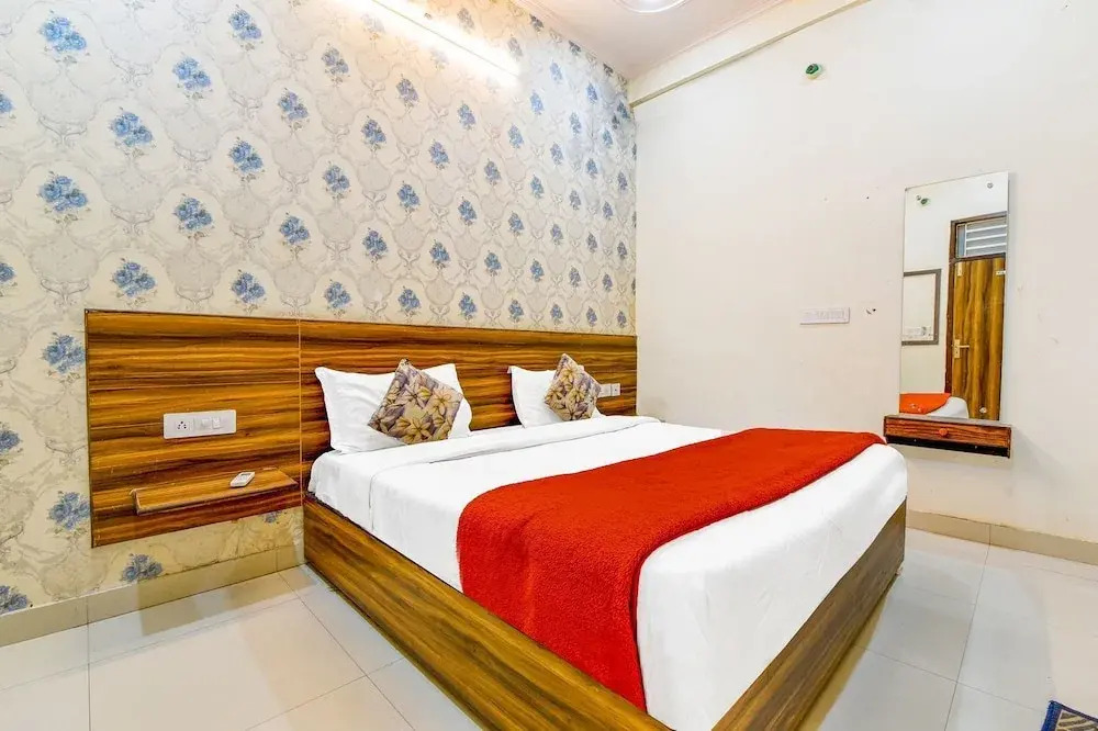 Hotel Kalyan and Banquets