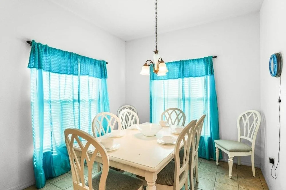 Mickey & Mario's Fun House 12 Min From Disney! 4 Bedroom Home