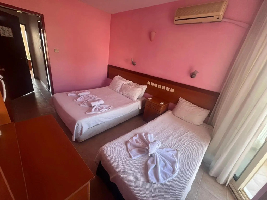 Hotel Holiday Apart
