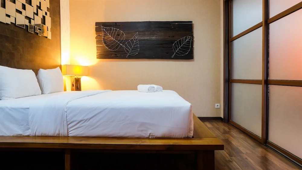 Elegant and Chic Studio Tamansari Semanggi Apartment
