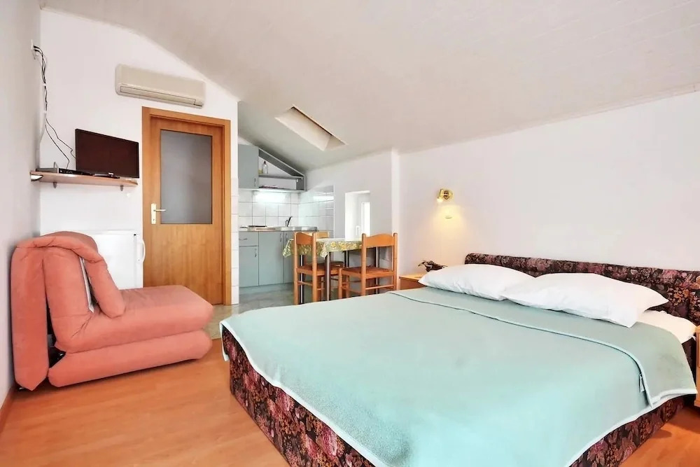 Toma - 200 m From Beach - SA4
