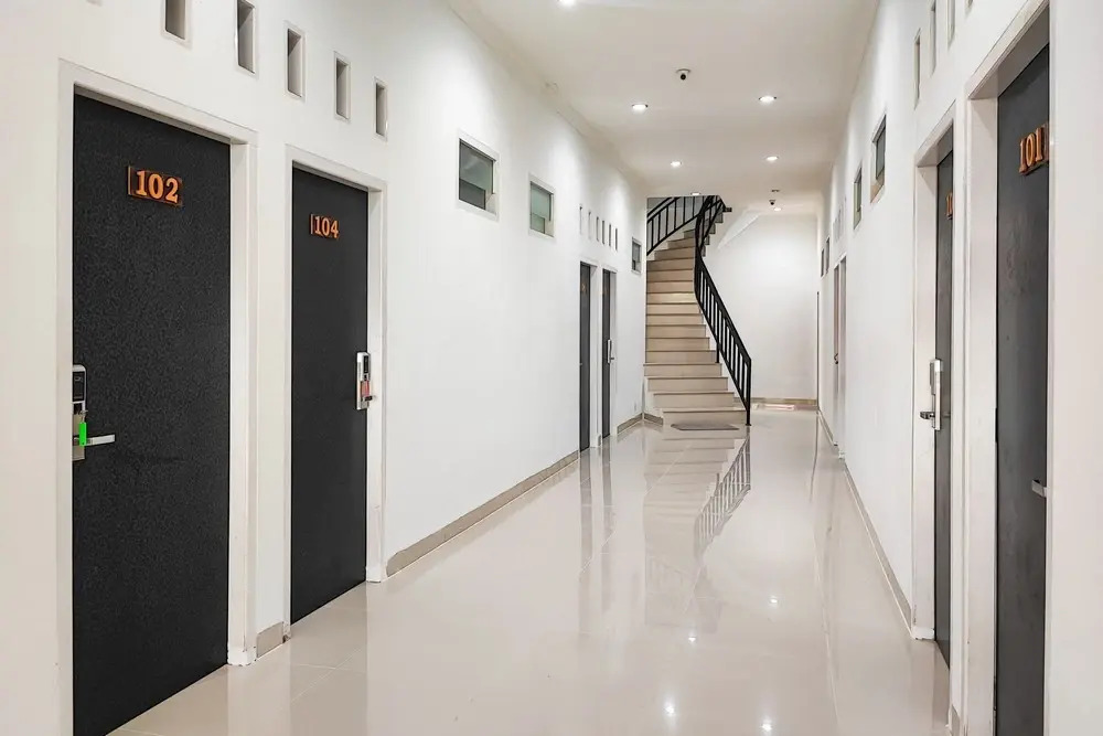 Urbanview Hotel Syariah near RSIA Annisa Jelutung Jambi