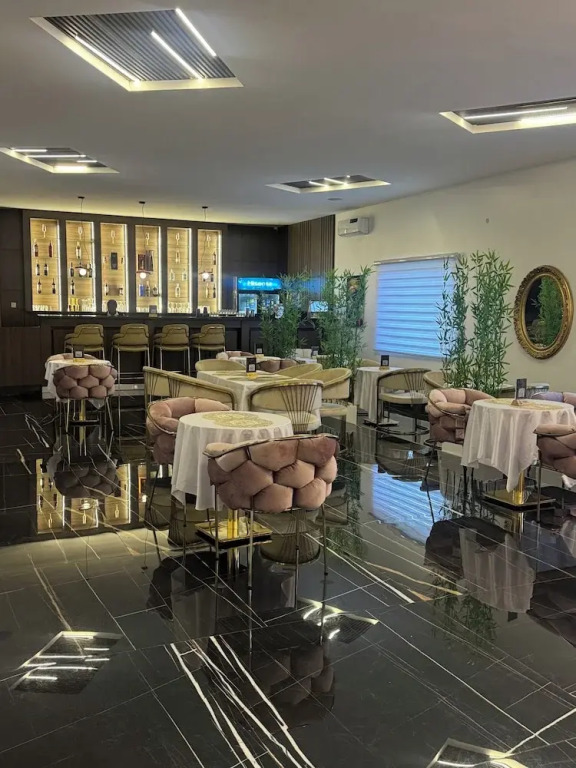 Lunar Signature Hotel & Suites