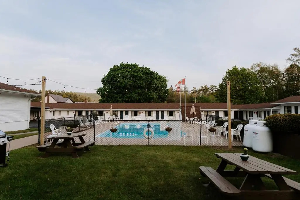 Blue Moon Motel