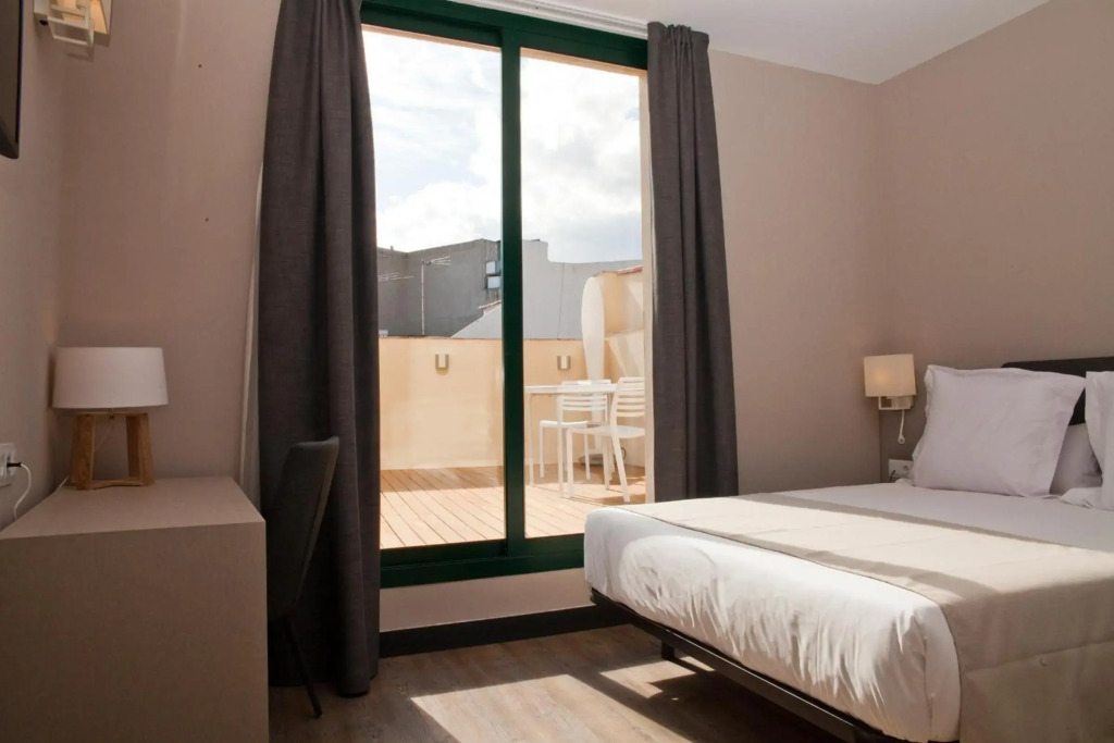 May Ramblas Hotel