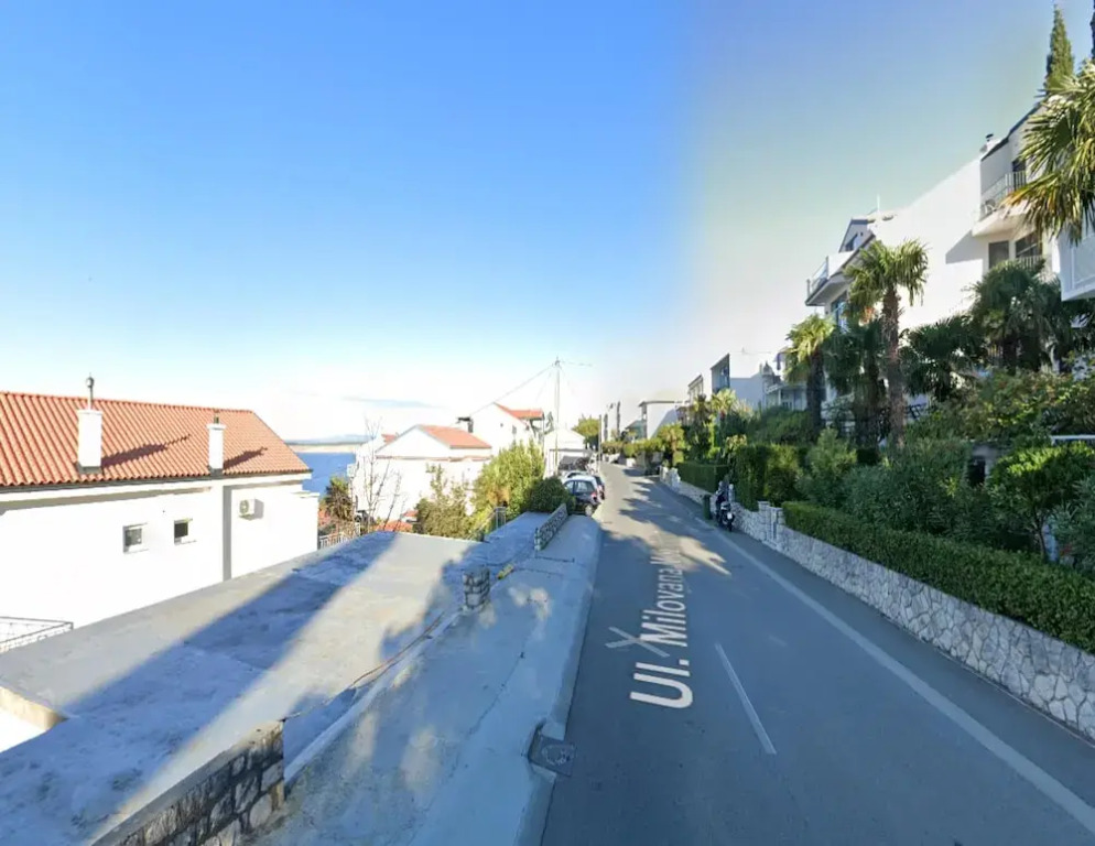 Luring Apartment in Dramalj with Hot Tub