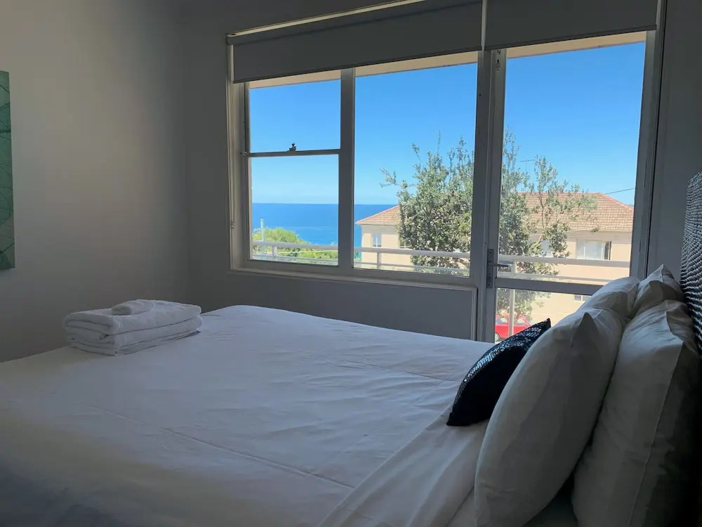 Bondi 2 Bedroom - Bondi and Tamarama Views