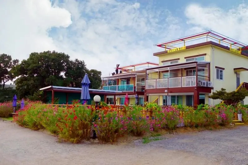 Ganghwado Sunset Beach Pension