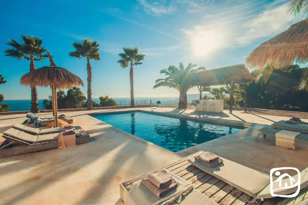Villa Rosina by Abahana Villas