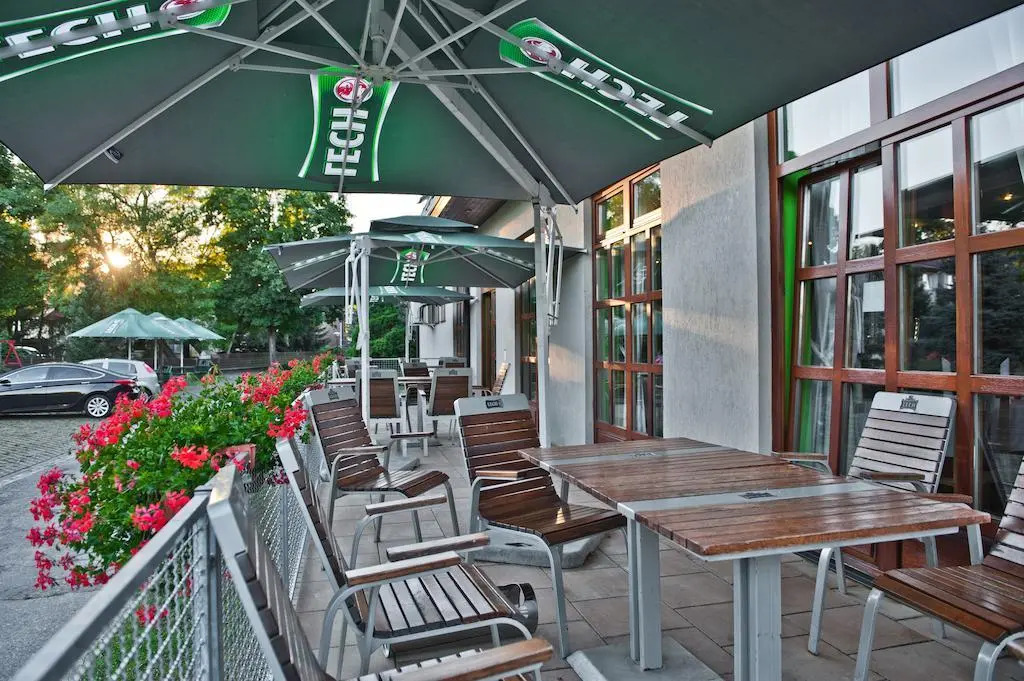 Hotel i Restauracja Borowianka