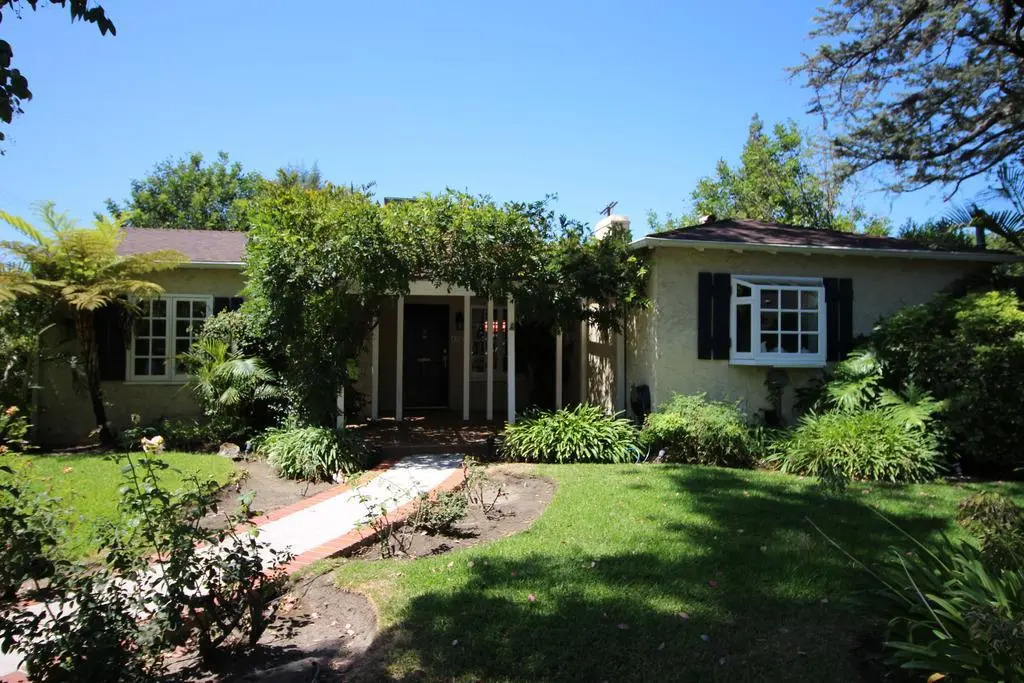 Sherman Oaks La Pool Home
