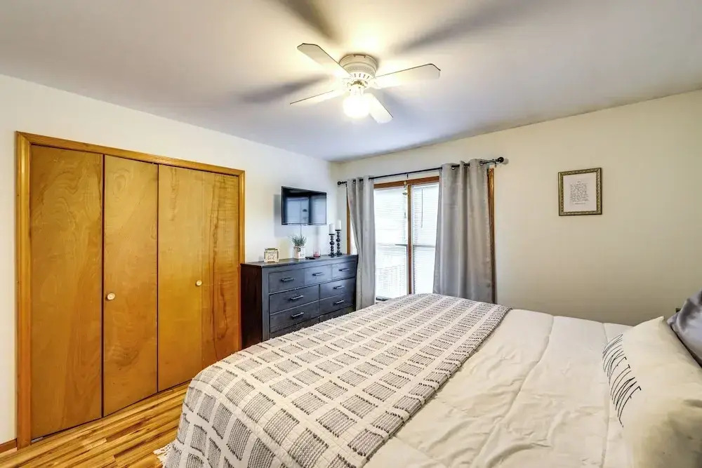 Walk to Owasco Lake: Auburn Home w/ Hot Tub